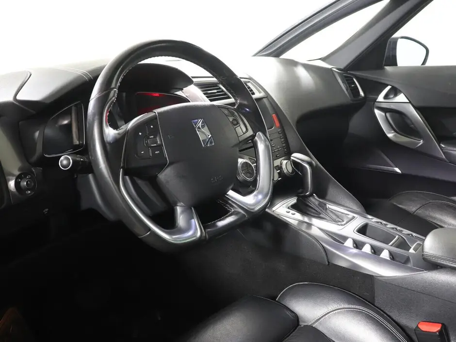 Citroen DS5, 2012 г.