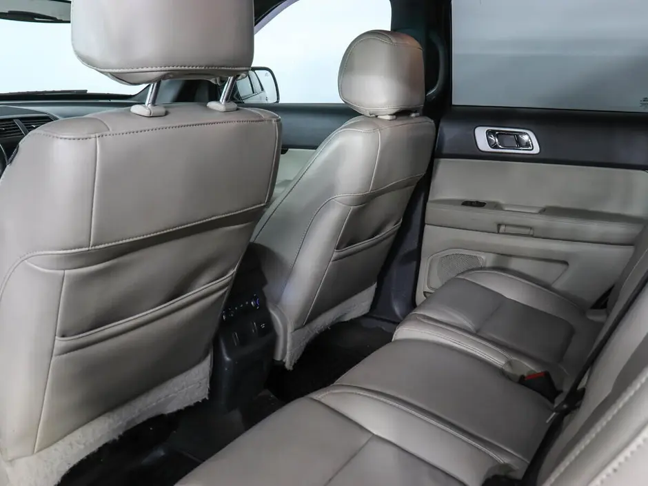 Ford Explorer, 2011 г.