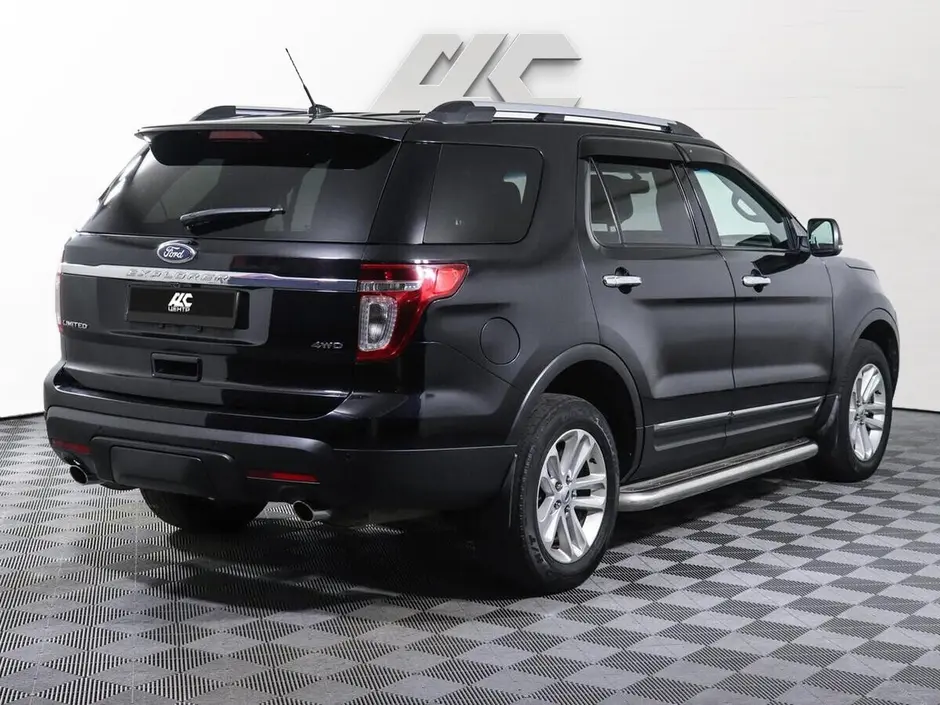 Ford Explorer, 2013 г.