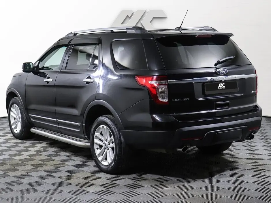 Ford Explorer, 2013 г.