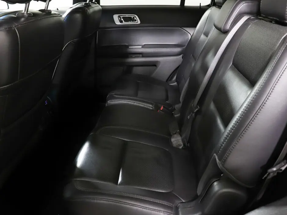 Ford Explorer, 2013 г.