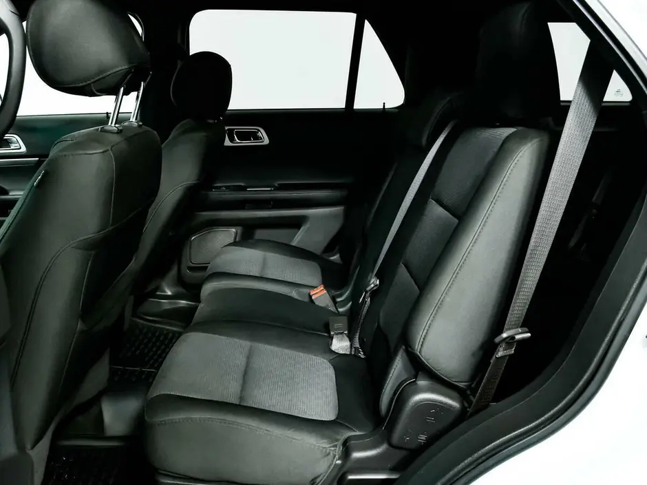 Ford Explorer, 2013 г.