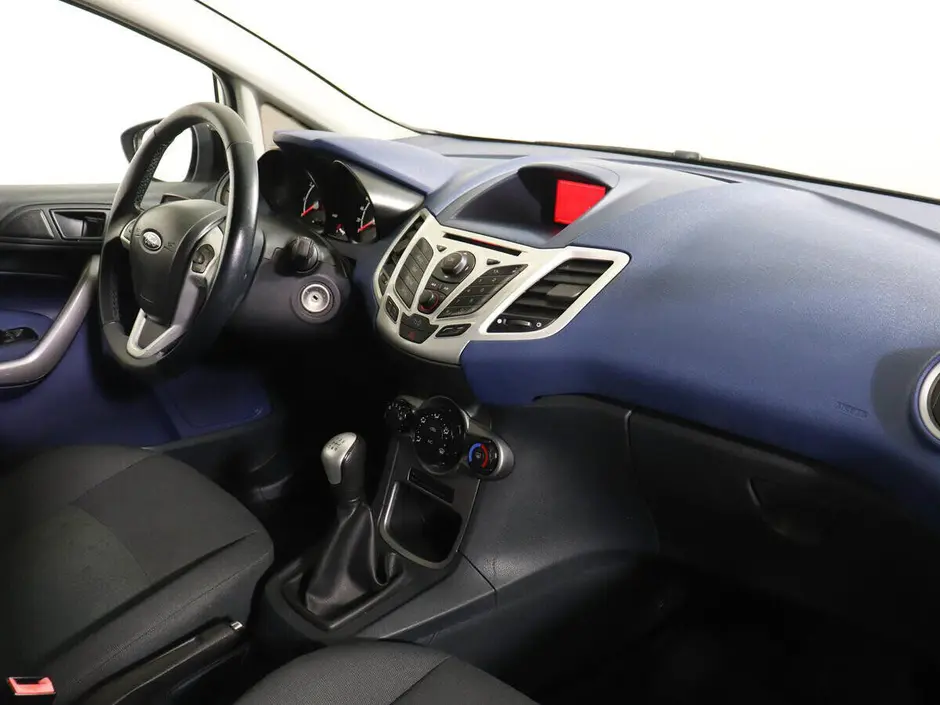 Ford Fiesta, 2010 г.