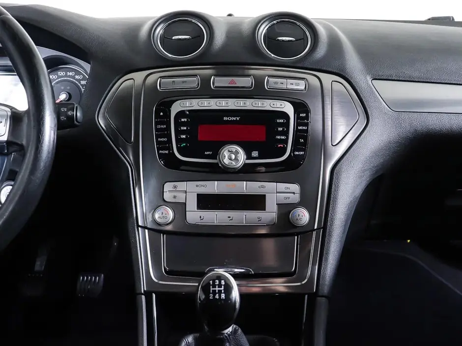 Ford Mondeo, 2010 г.