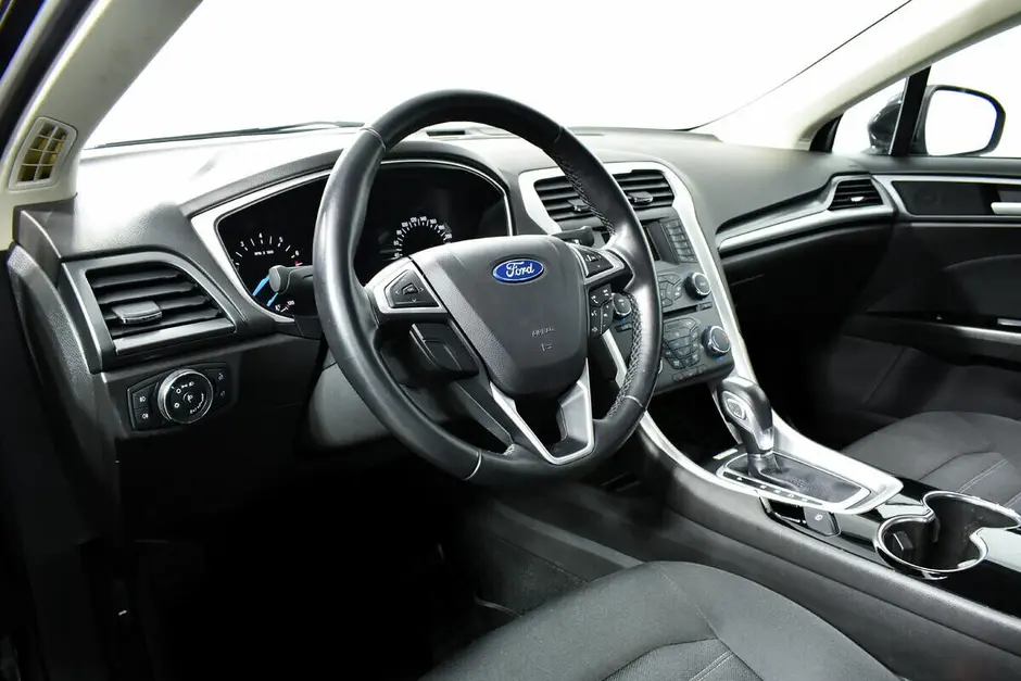 Ford Mondeo, 2016 г.