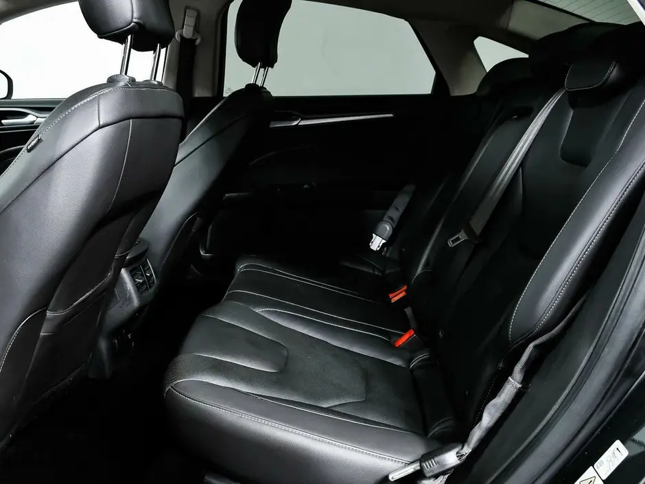 Ford Mondeo, 2015 г.