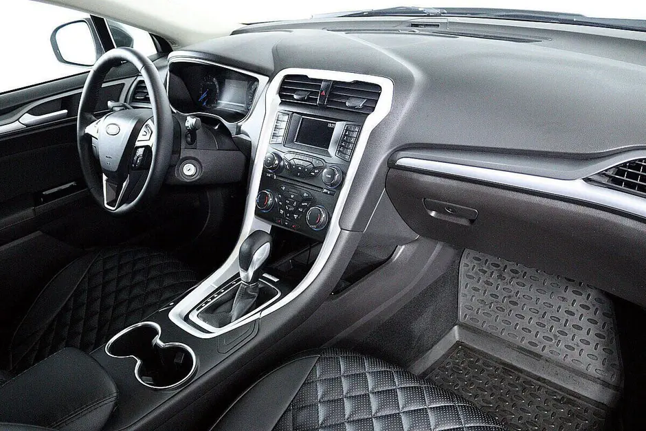 Ford Mondeo, 2017 г.