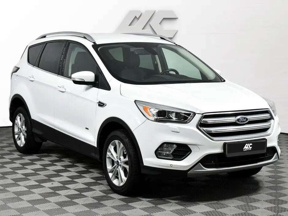 Ford Kuga, 2017 г.