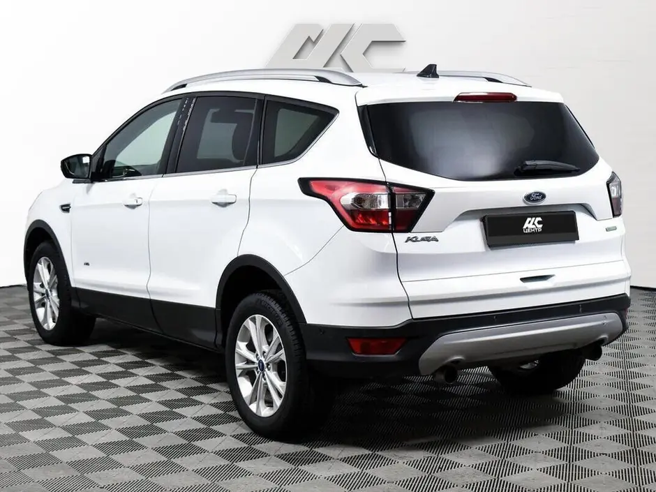 Ford Kuga, 2017 г.