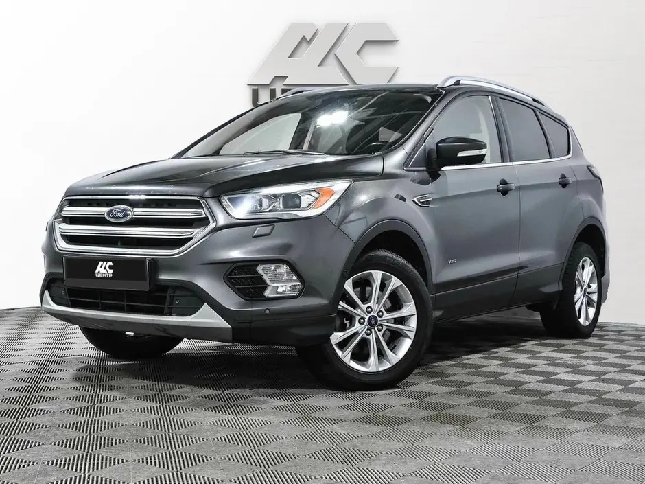 Ford Kuga, 2017 г.