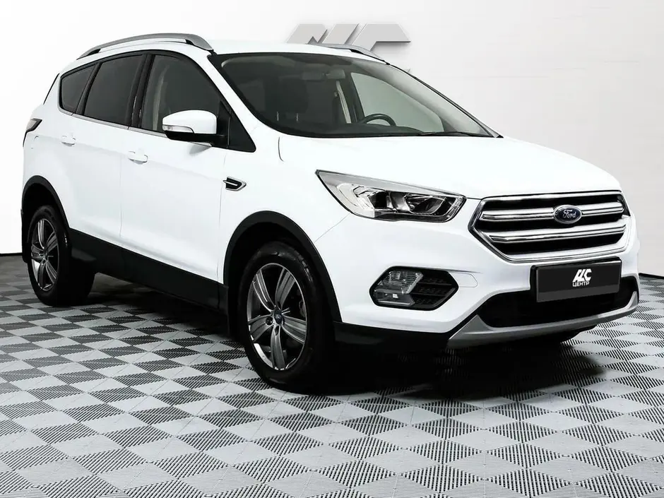 Ford Kuga, 2018 г.
