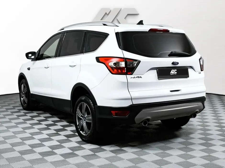 Ford Kuga, 2018 г.
