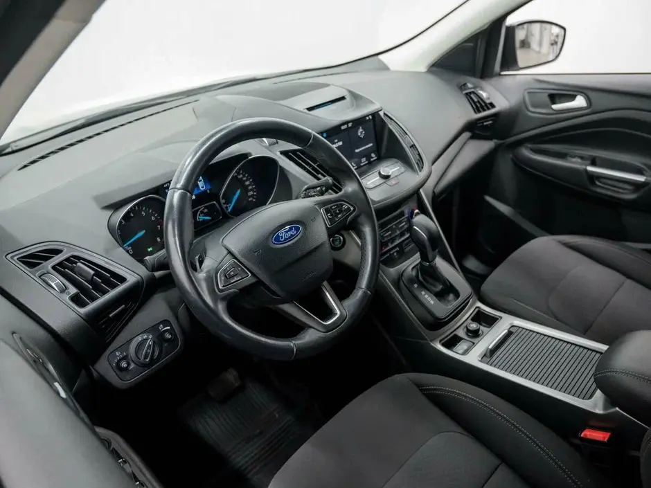 Ford Kuga, 2018 г.