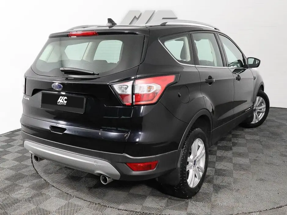 Ford Kuga, 2019 г.