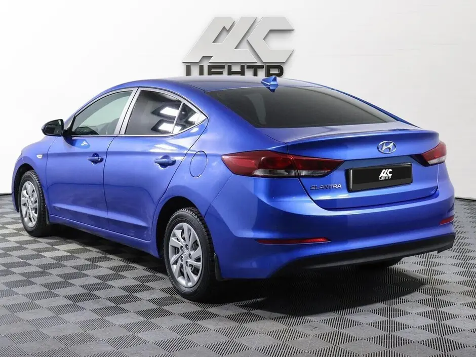 Hyundai Elantra, 2017 г.