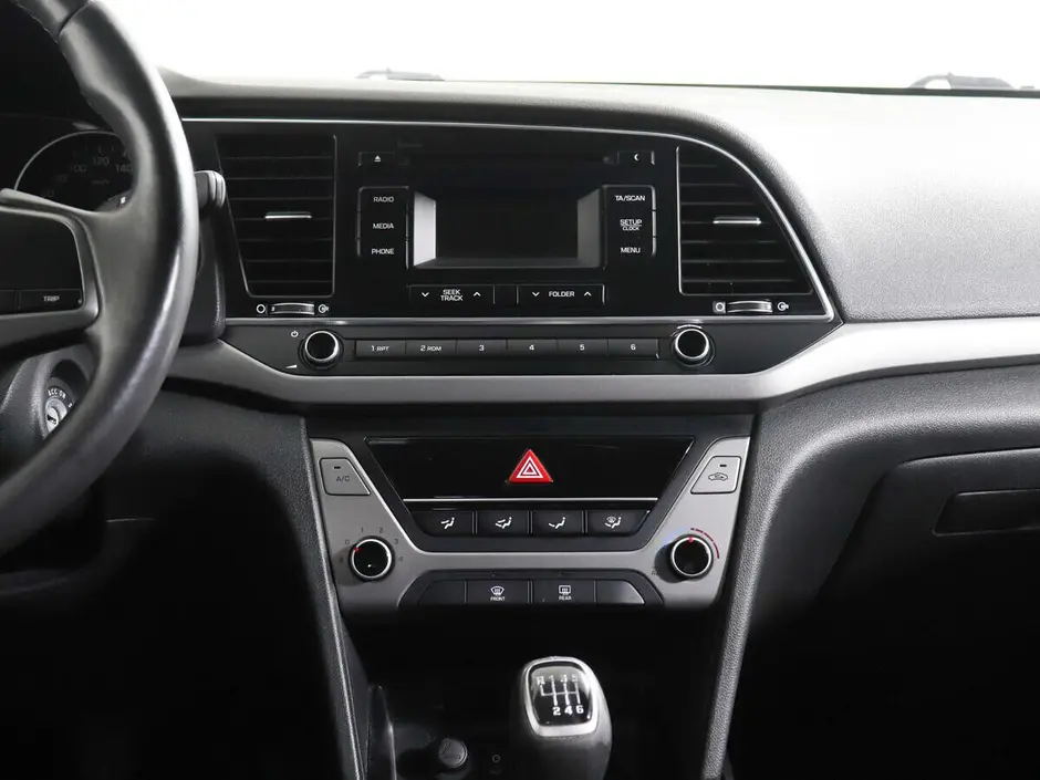 Hyundai Elantra, 2017 г.