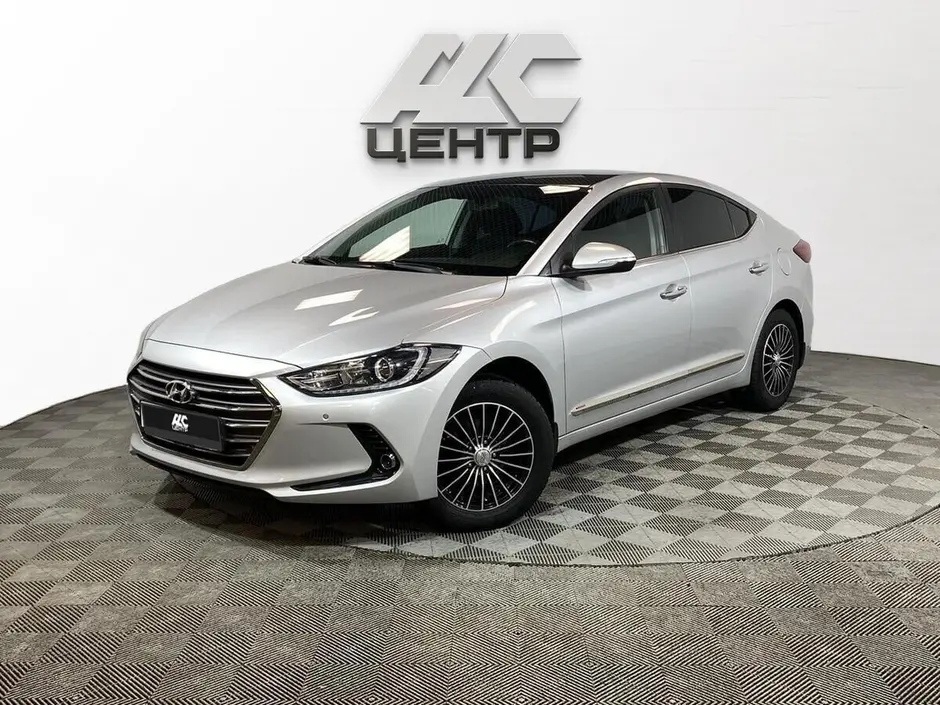 Hyundai Elantra, 2018 г.