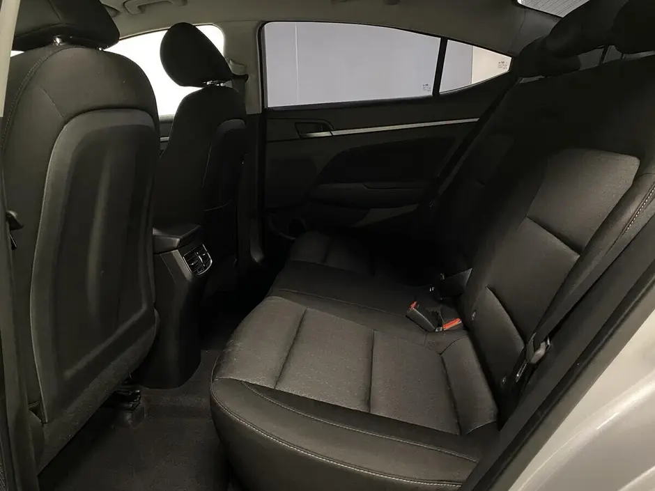 Hyundai Elantra, 2018 г.