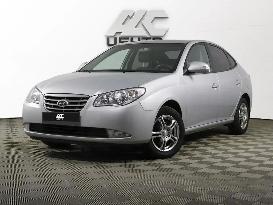 Hyundai Elantra, 2010 г.