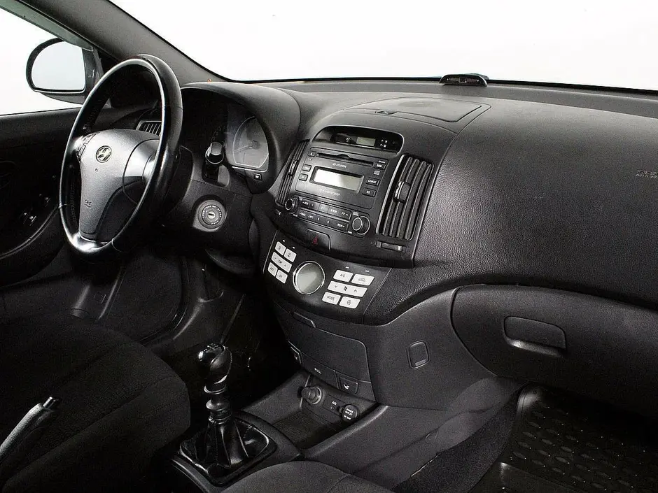 Hyundai Elantra, 2010 г.