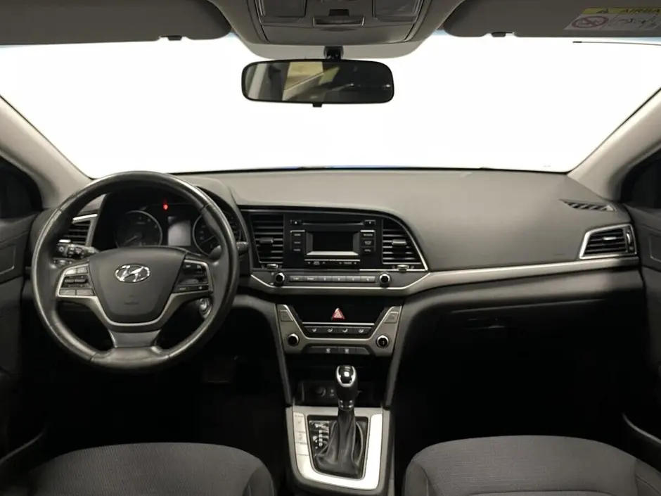 Hyundai Elantra, 2018 г.