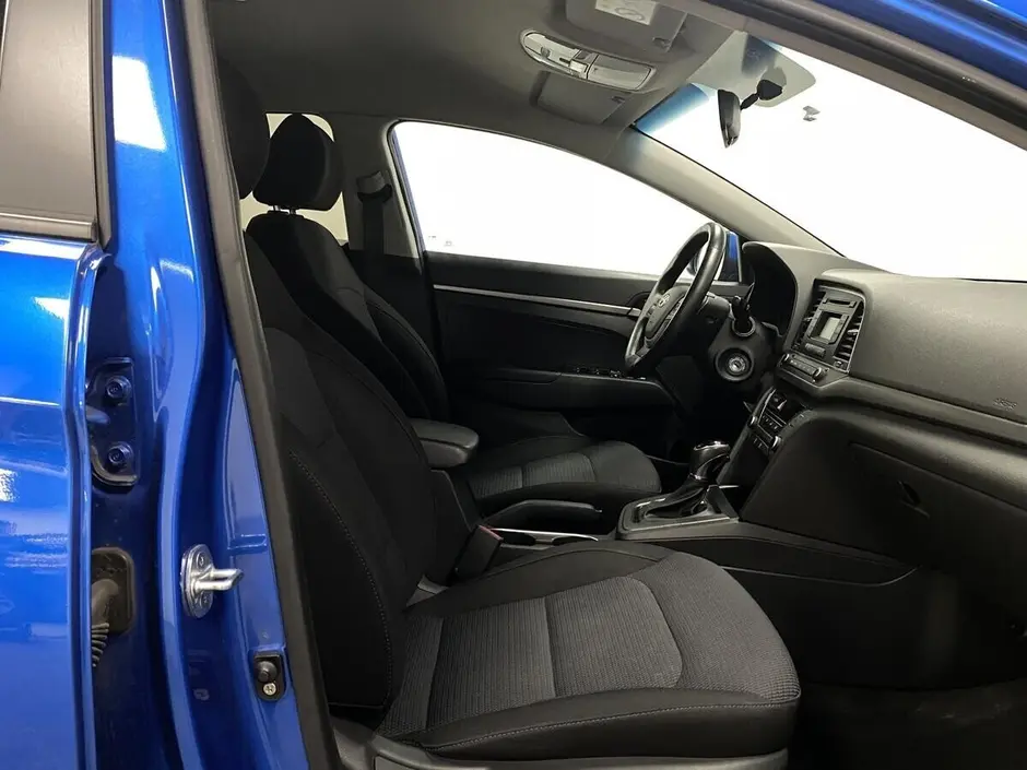 Hyundai Elantra, 2018 г.