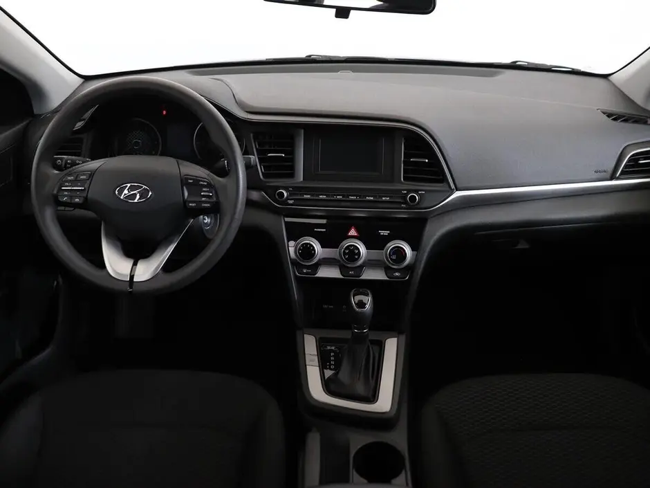 Hyundai Elantra, 2018 г.