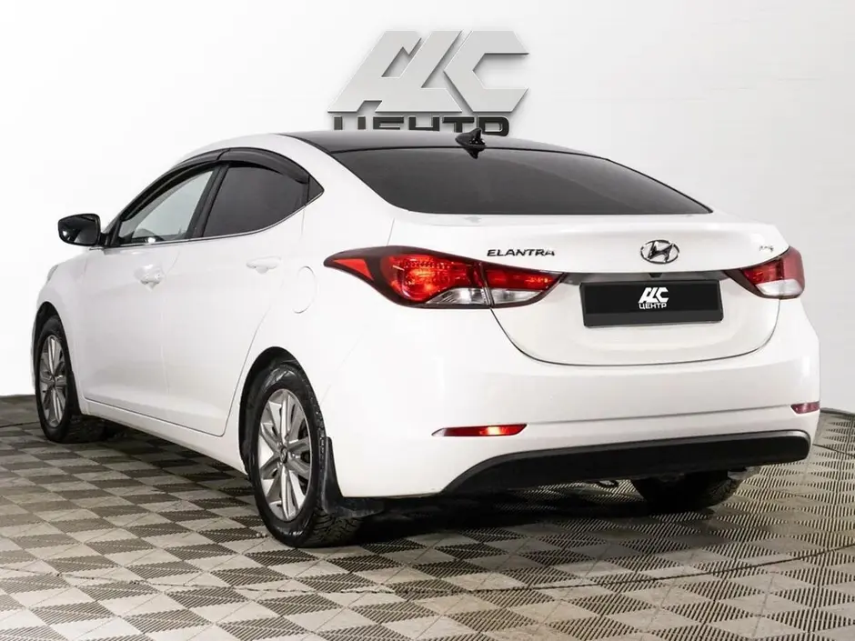 Hyundai Elantra, 2013 г.