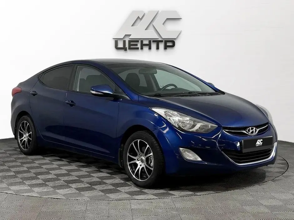 Hyundai Elantra, 2011 г.
