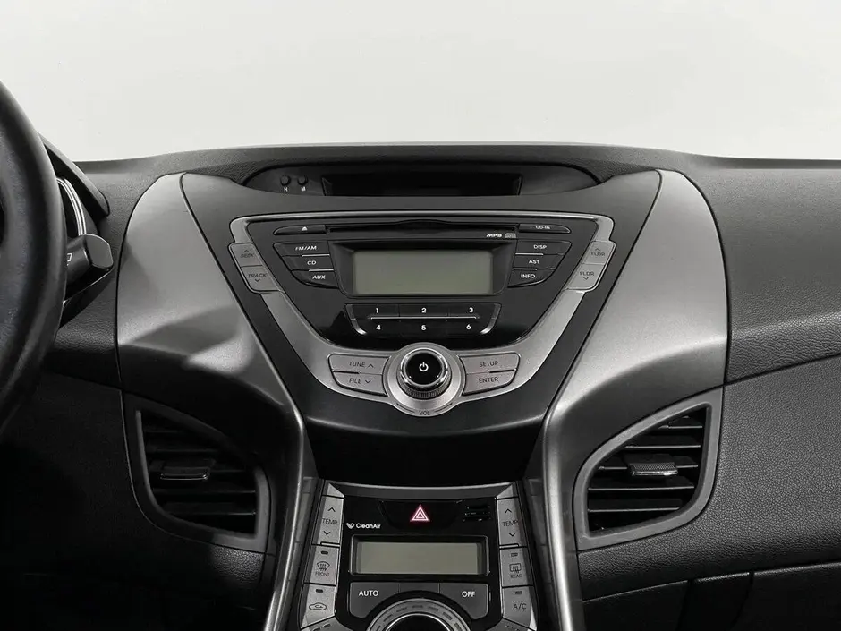 Hyundai Elantra, 2011 г.