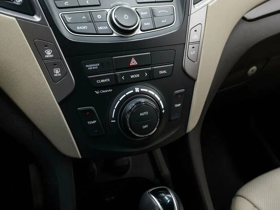 Hyundai Santa Fe, 2015 г.