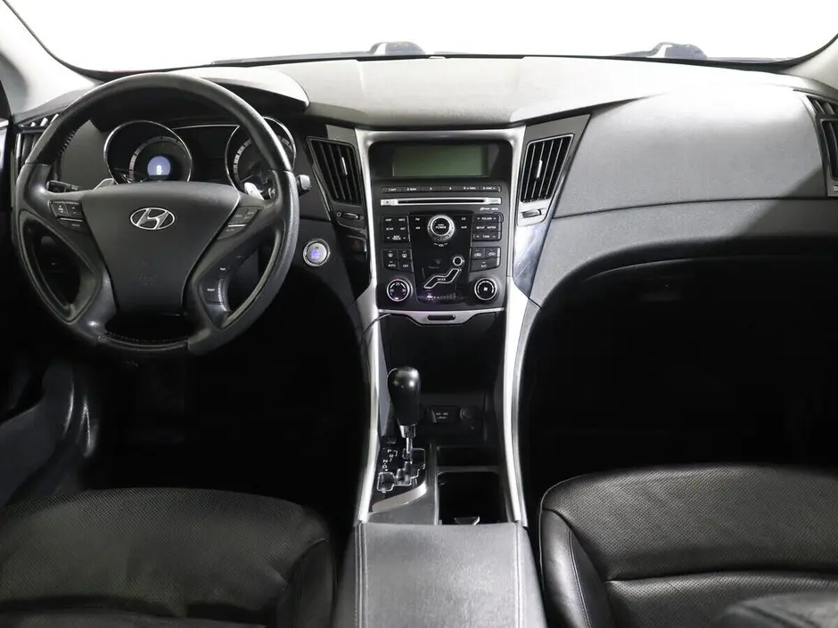 Hyundai Sonata, 2010 г.