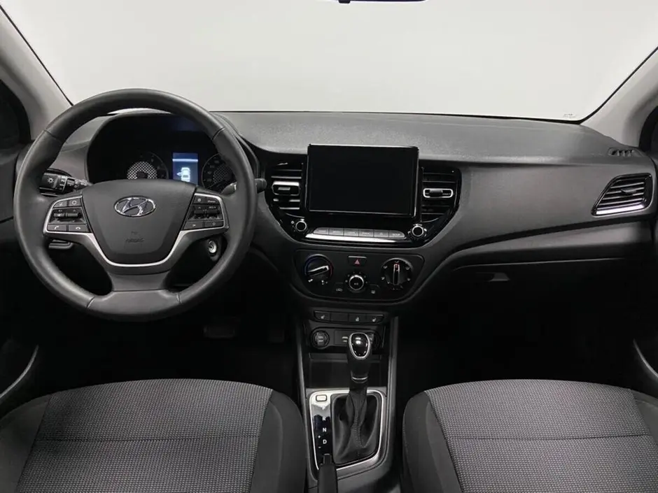 Hyundai Solaris, 2022 г.