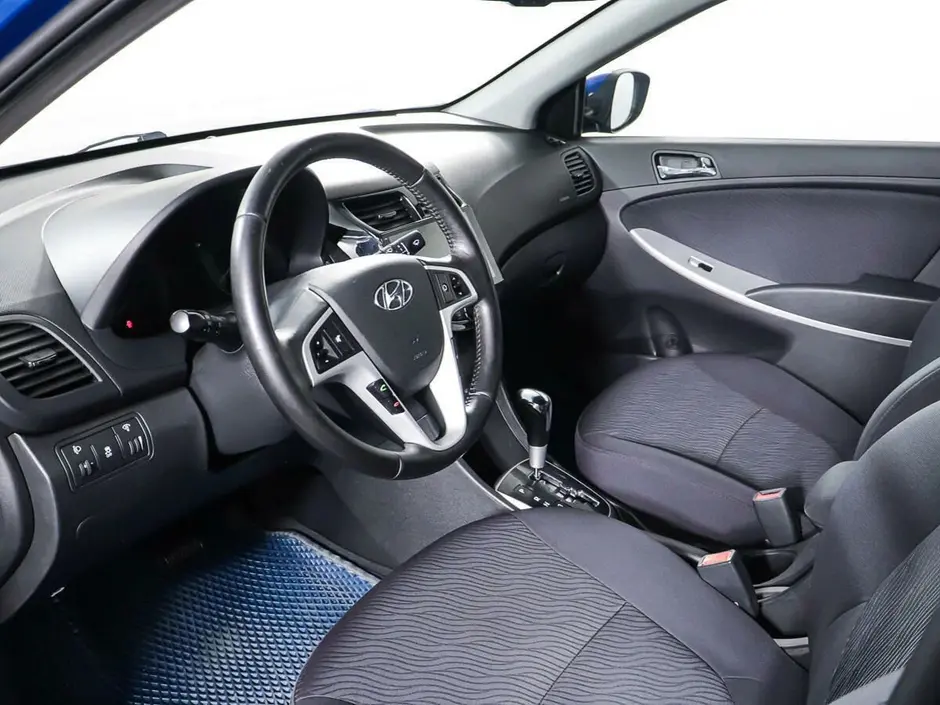 Hyundai Solaris, 2011 г.