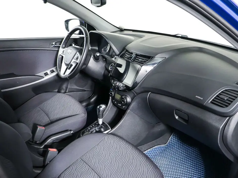 Hyundai Solaris, 2011 г.