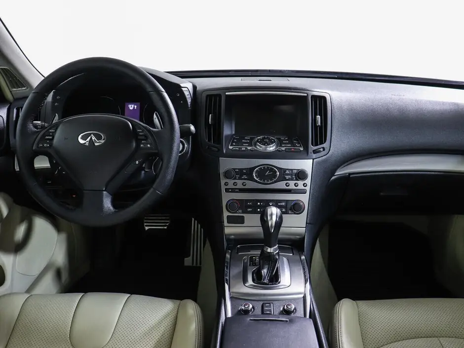 Infiniti G, 2011 г.