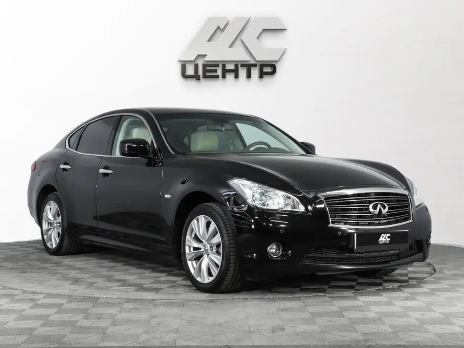 Infiniti M, 2010 г.