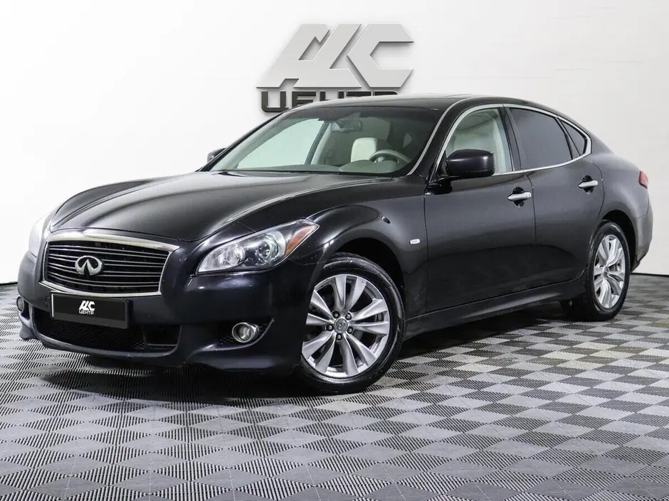 Infiniti M, 2011 г.