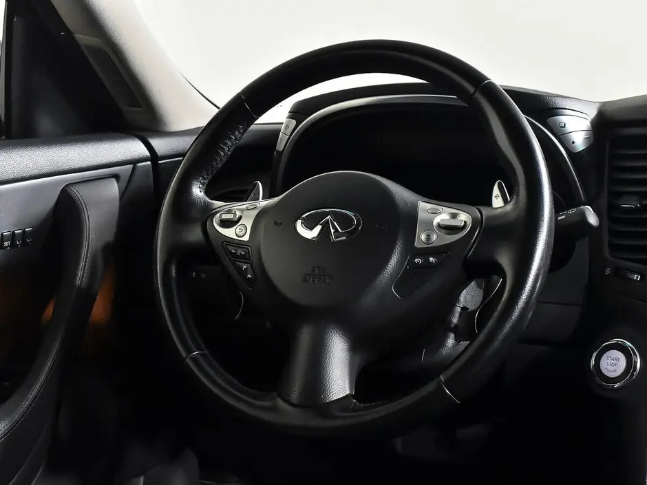 Infiniti QX70, 2013 г.