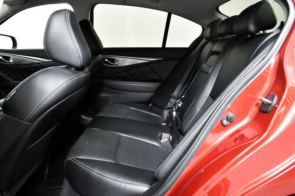 Infiniti Q50, 2015 г.