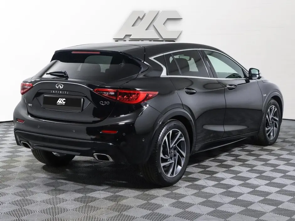 Infiniti Q30, 2017 г.