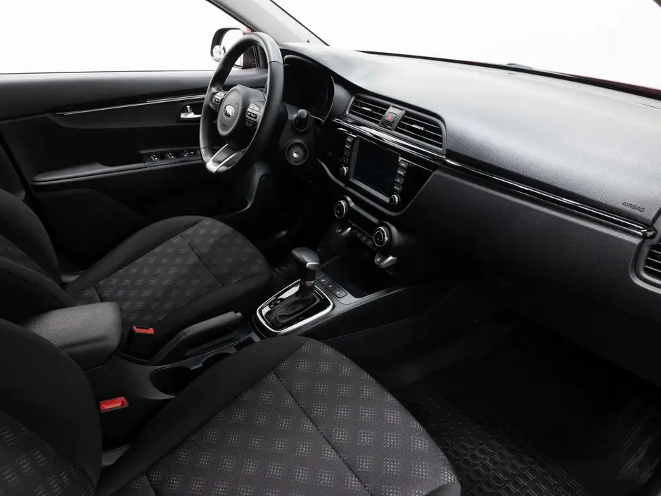 Kia Rio X-Line, 2018 г.