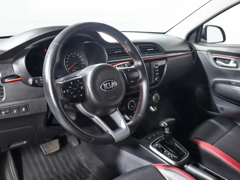 Kia Rio X-Line, 2019 г.