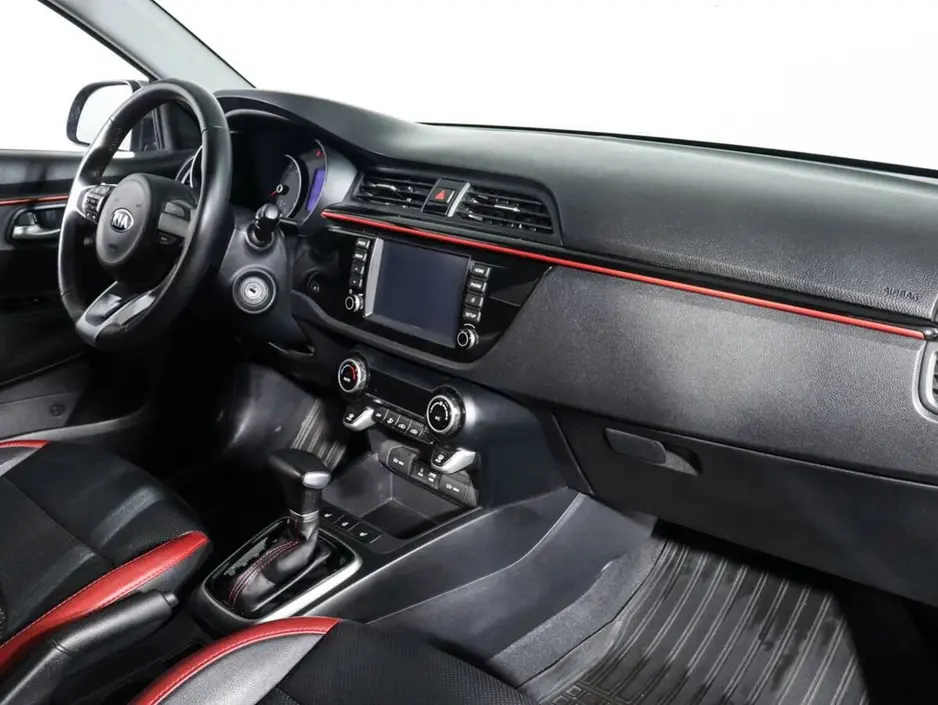 Kia Rio X-Line, 2019 г.