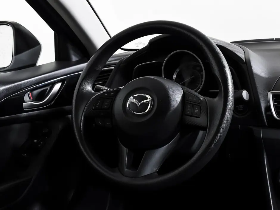 Mazda 3, 2015 г.