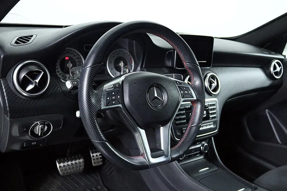 Mercedes-Benz A-Класс, 2015 г.