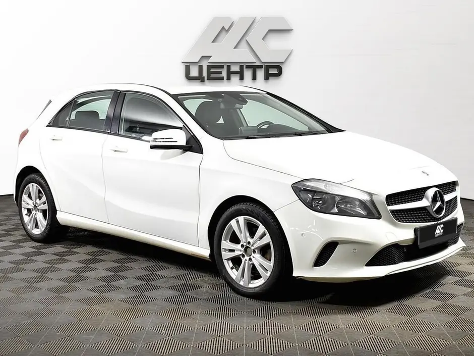 Mercedes-Benz A-Класс, 2017 г.