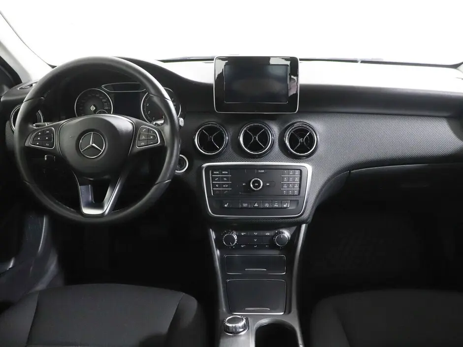 Mercedes-Benz A-Класс, 2017 г.