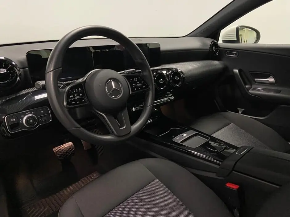 Mercedes-Benz A-Класс, 2019 г.