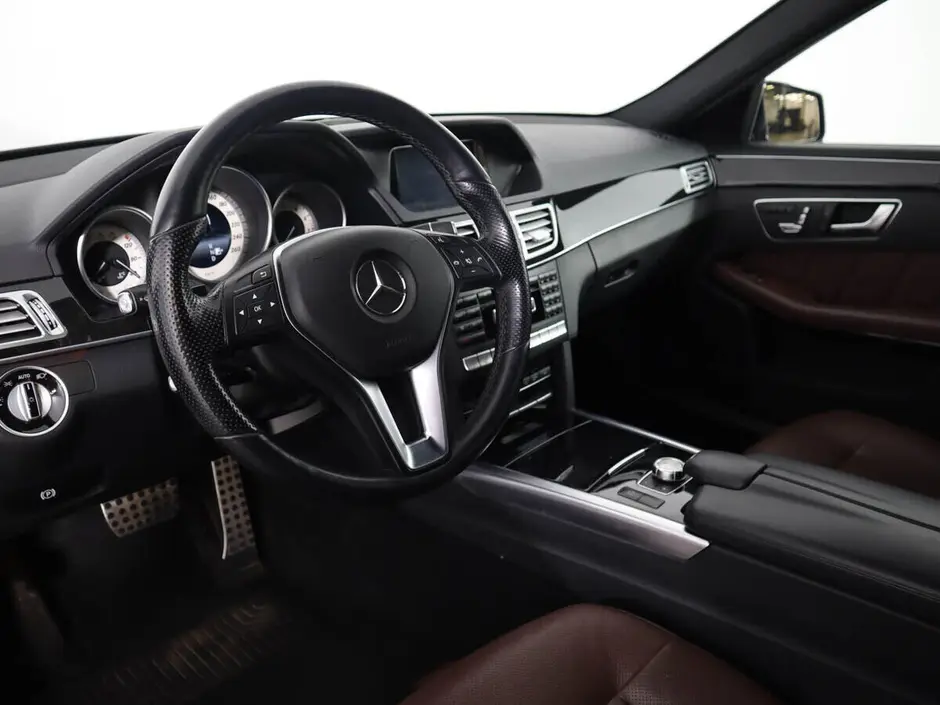 Mercedes-Benz E-Класс, 2013 г.